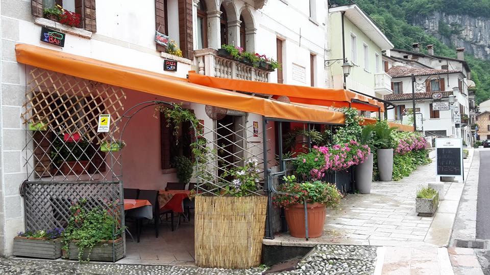 Ristorante Pizzeria Al Mondo Valstagna Bagian luar foto